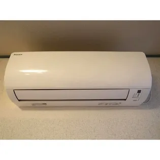 ホワイトハイツA【2階】の内装