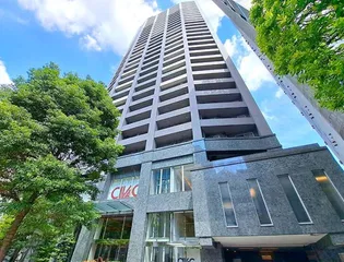 東京都新宿区西新宿7【マンション】の外観