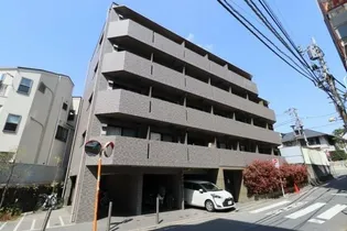 東京都渋谷区本町6【マンション】の外観