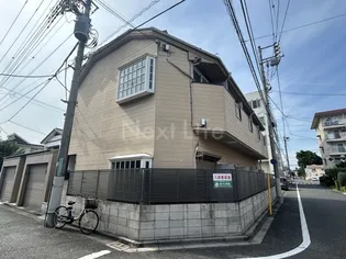 ビーンズ国立【1階】の外観