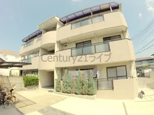 ファミーユ宝塚の画像