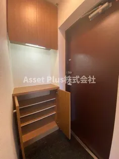 グリフィン横浜・反町公園【8階】の玄関