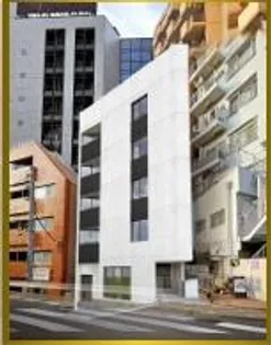 東新宿レジデンス【3階】の外観