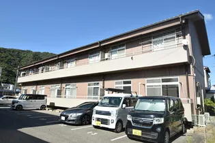 中本マンション【1階】の外観