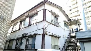 渡辺荘【2階】の外観