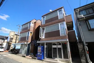 ラピスヤン東野の画像