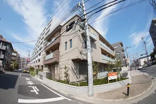 アポロコートの画像