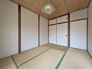 宮下アパートの画像