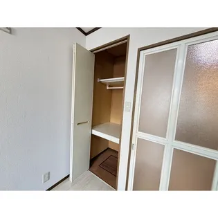 ストラトフォレスト【1階】の内装