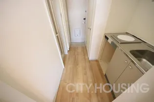 ロフトハウス城南【1階】の内装