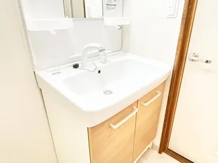 ガーデンヒルズ1号館【1階】の内装