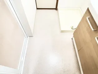 ガーデンヒルズ1号館【1階】の内装