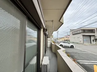 ガーデンヒルズ1号館【1階】の内装