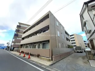 グランドゥール【1階】の外観