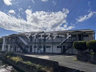 鏡ファミリーハイツ【2階】の外観