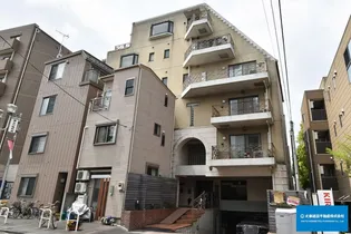 北沢CSコート【2階】の外観