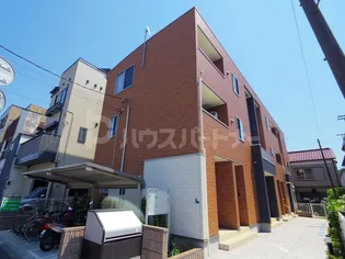 コリーヌ タカの画像