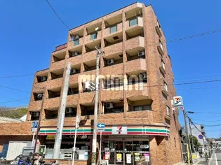 シャトーはるみ【5階】の外観