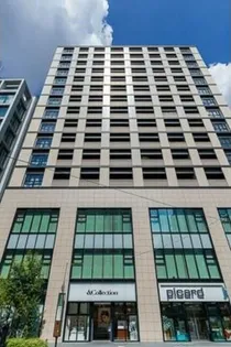 東京都港区南青山5【マンション】の外観