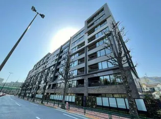 東京都港区南青山4【マンション】の外観