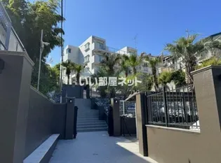 ドミール玉川学園【2階】の外観