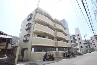 山根ビル柳が丘【3階】の外観