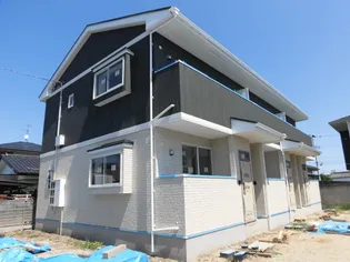 コンフォート メゾン プラム【2階】の外観