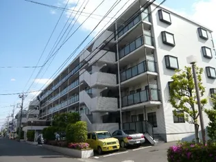 ファミール東川口【5階】の外観