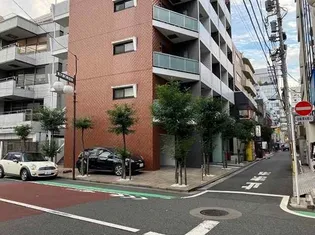 東京都新宿区新宿5【マンション】の外観