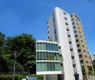 東京都新宿区大京町【マンション】の外観