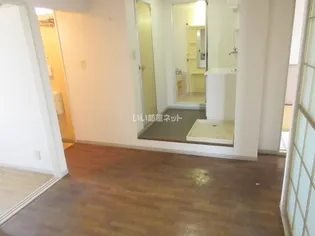 ハイマートエルB【2階】の居間