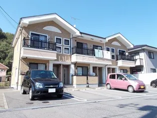 サン・サプリーム【2階】の外観