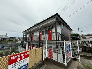 神奈川県平塚市真田4【アパート】の外観