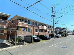 トップフィールド【1階】の外観