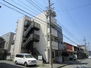 イエローパークサイド【2階】の外観