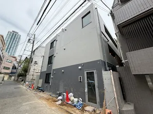 東京都新宿区西新宿4【マンション】の外観