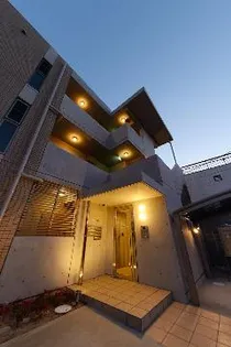 愛知県稲沢市稲葉5【マンション】の外観