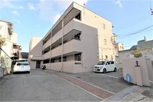 パラッツオ春日野【1階】の外観