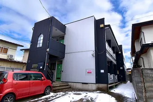 ラ・ネージュ山形A【1階】の外観