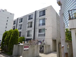 東京都新宿区西新宿3【マンション】の外観