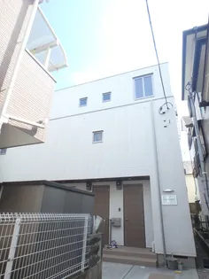 カーサOZカメリア【2階】の外観