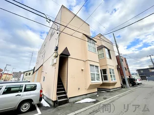 アルページュ参番館の画像