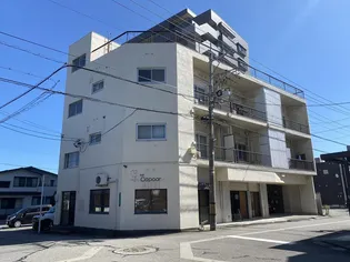 白樺マンションの画像