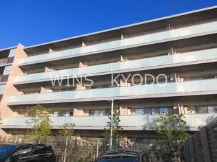 東京都世田谷区砧7【マンション】の外観
