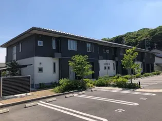 シェリール・ガーデン 弐番館【1階】の外観