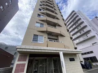 フォレスト円山【8階】の外観