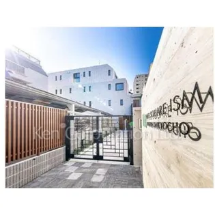 ウェルスクエアイズム四谷大京町【3階】の外観