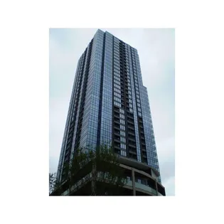 大崎ウエストシティタワーズ E棟【4階】の外観