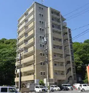 スカイアヴェニューの画像