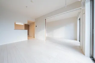 LAVILLEURの画像